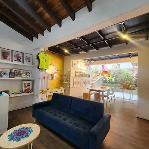 Pensión La Divina Trinidad - Galeria Wellness